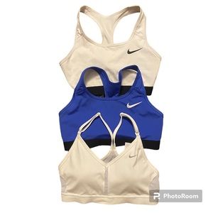 Bundle of 3 Nike Dri-Fit Woman's Medium Sports Bras Great Conditon